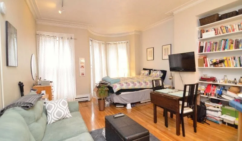 Studio bed, 1 bath apartment for rent at 3 Saint Charles St Unit 3, South End