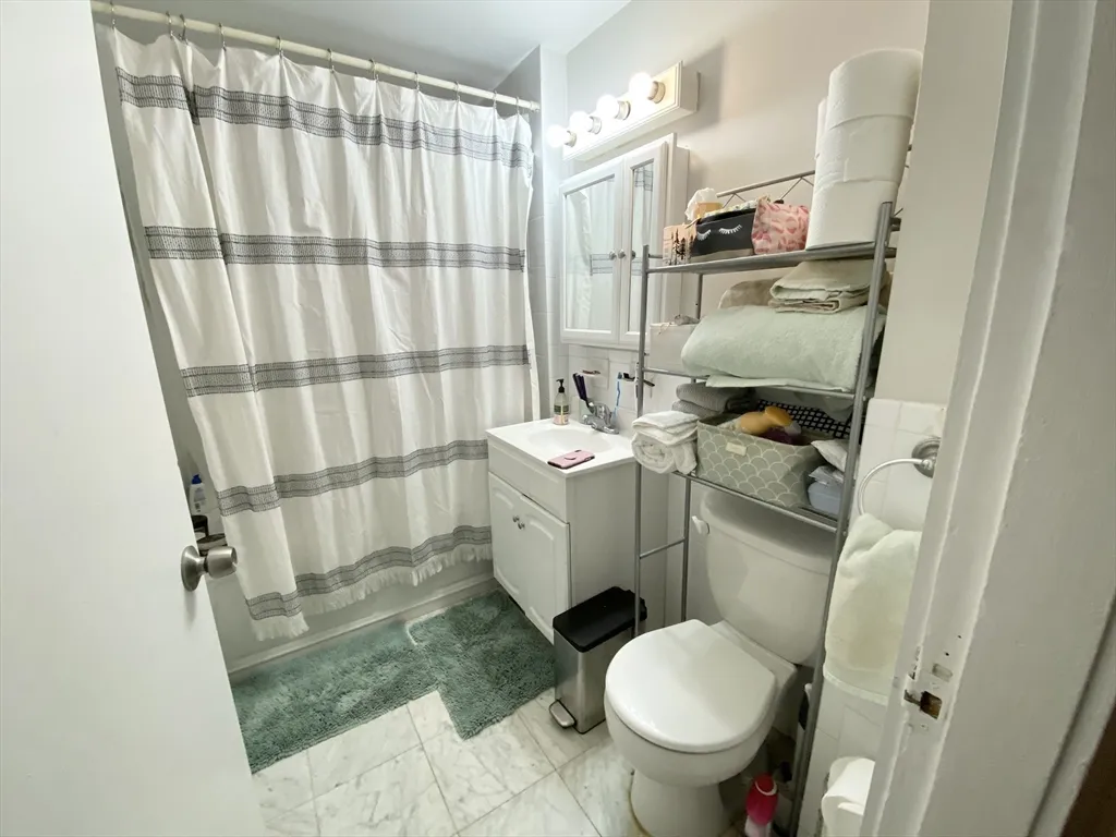 3 bed, 1 bath apartment for rent at 3 Sudan Unit 1, Dorchester — photo 10 of 11