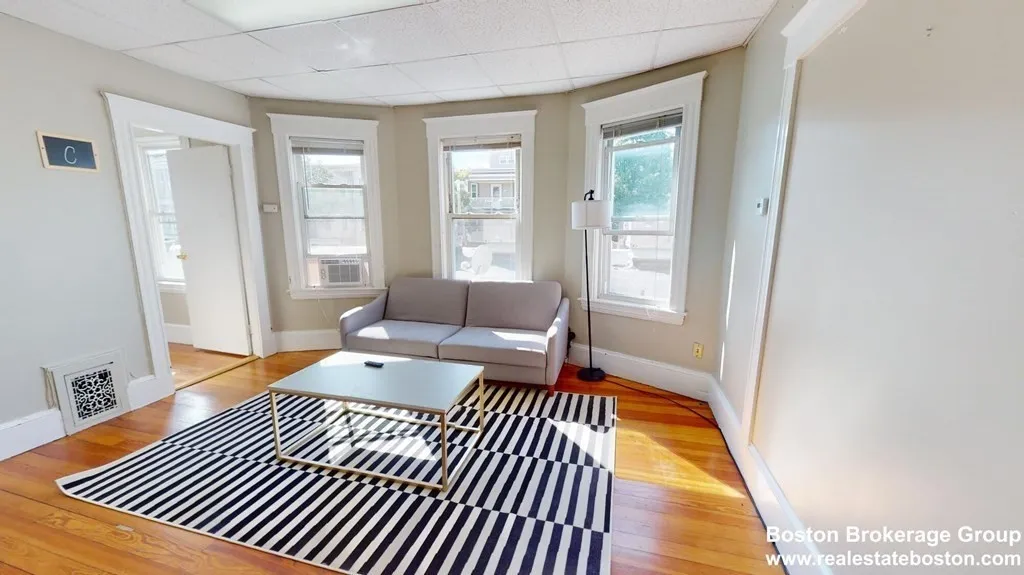 3 bed, 1 bath apartment for rent at 3 Sudan Unit 2, Boston — photo 3 of 14