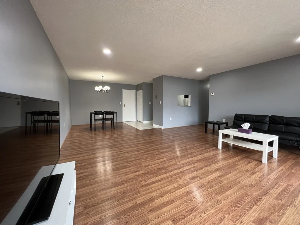 2 bed, 2 bath apartment for rent at 3 Summit Dr Unit 61, Reading — photo 2 of 12