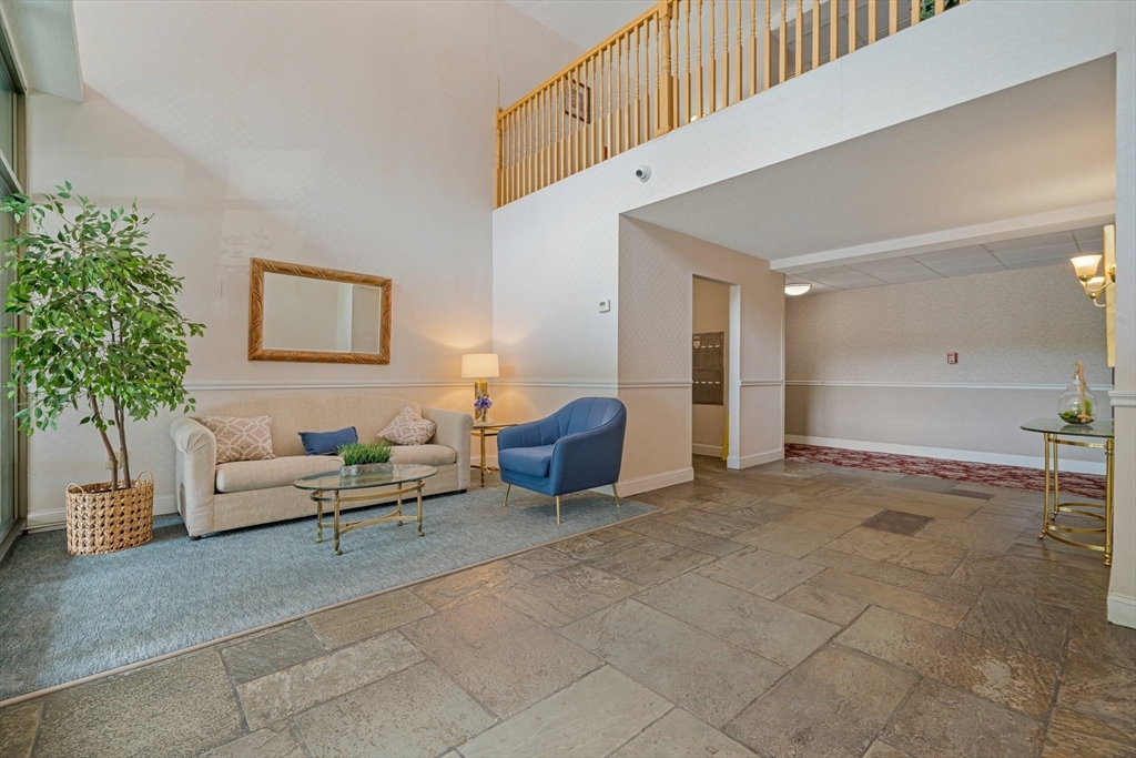 1 bed, 1 bath apartment for rent at 3 Summit Dr Unit 68, Reading — photo 18 of 20