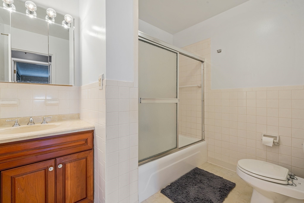 1 bed, 1 bath apartment for rent at 3 Summit Dr Unit 68, Reading — photo 7 of 20