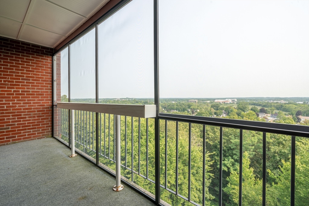 1 bed, 1 bath apartment for rent at 3 Summit Dr Unit 68, Reading — photo 13 of 20