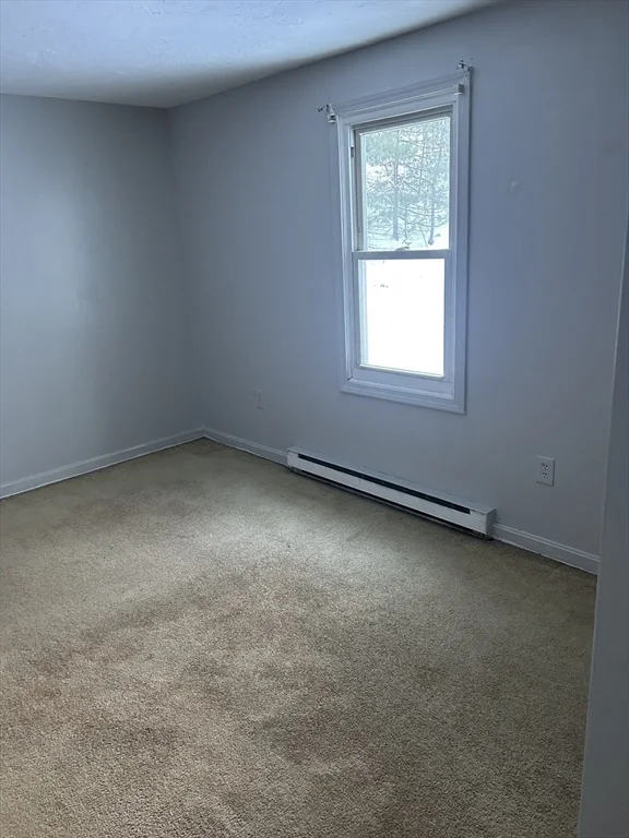 3 bed, 1 bath apartment for rent at 3 Swan Unit B, Worcester — photo 19 of 21