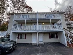 3 bed, 1 bath apartment for rent at 3 Swan Unit B, Worcester — photo 1 of 21