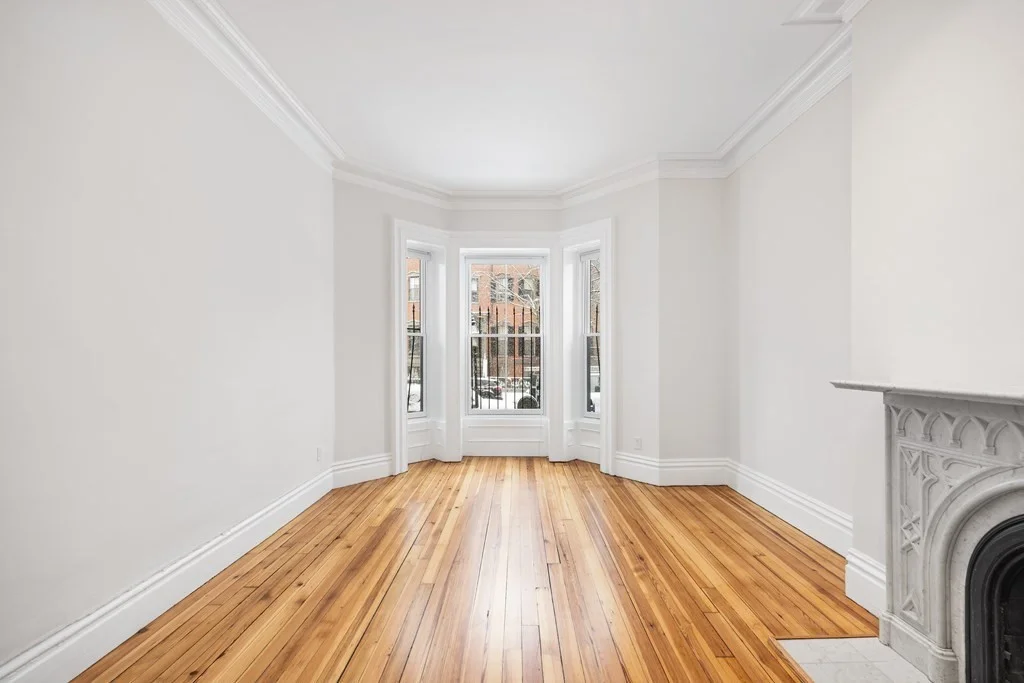 2 bed, 1 bath apartment for rent at 3 Union Park Unit 2, Boston — photo 2 of 14