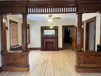 3 bed, 1 bath apartment for rent at 3 View St Unit 1, Worcester — photo 2 of 12