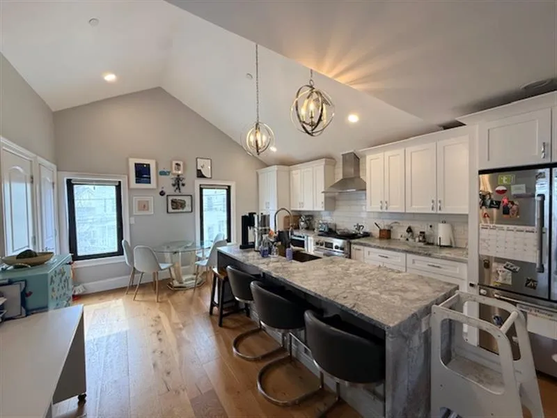 2 bed, 2.5 bath apartment for rent at 3 Village St Unit 2, Ward Two — photo 1 of 20