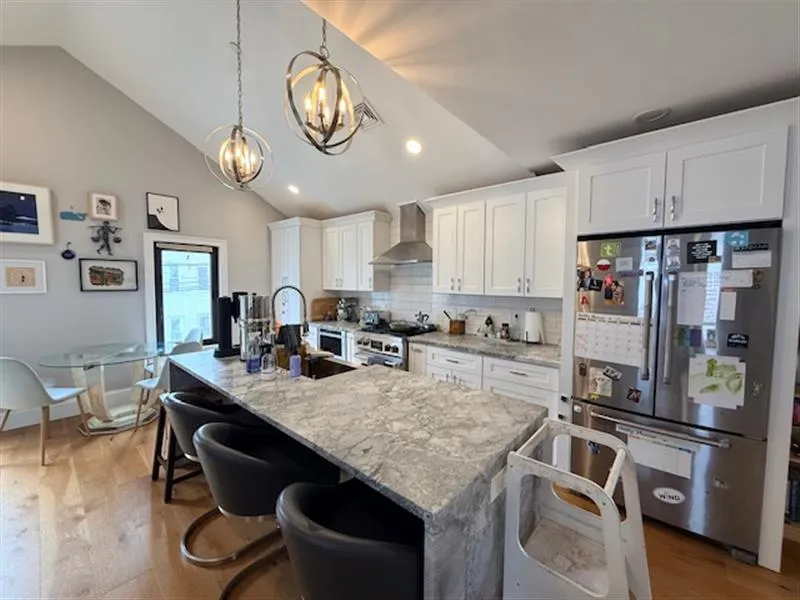 2 bed, 2.5 bath apartment for rent at 3 Village St Unit 2, Ward Two — photo 3 of 20