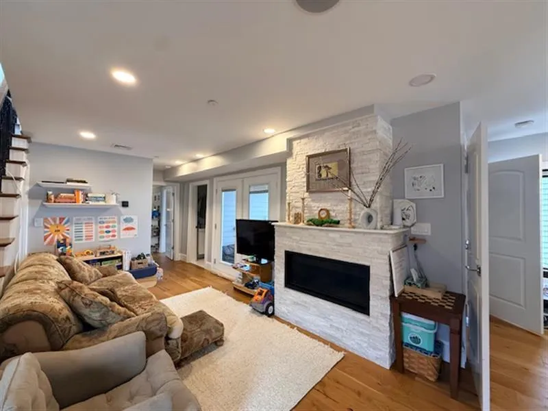 2 bed, 2.5 bath apartment for rent at 3 Village St Unit 2, Ward Two — photo 12 of 20