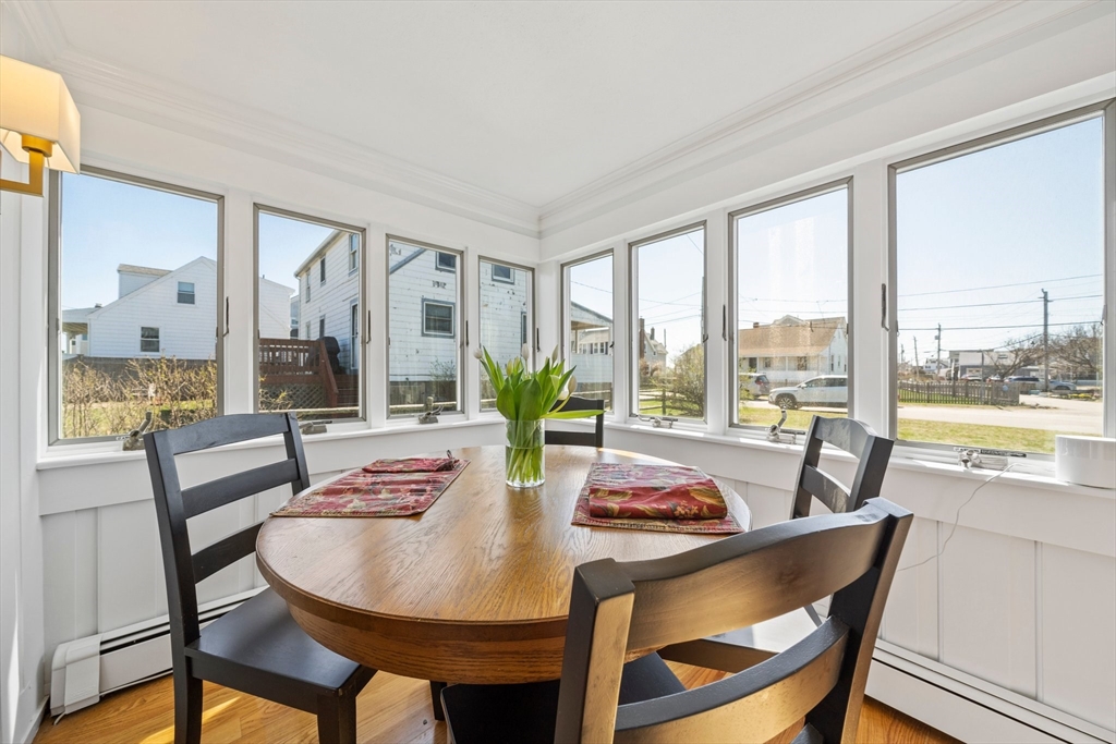 4 bed, 2 bath apartment for rent at 3 W St Unit SUMMER, Hull — photo 10 of 37