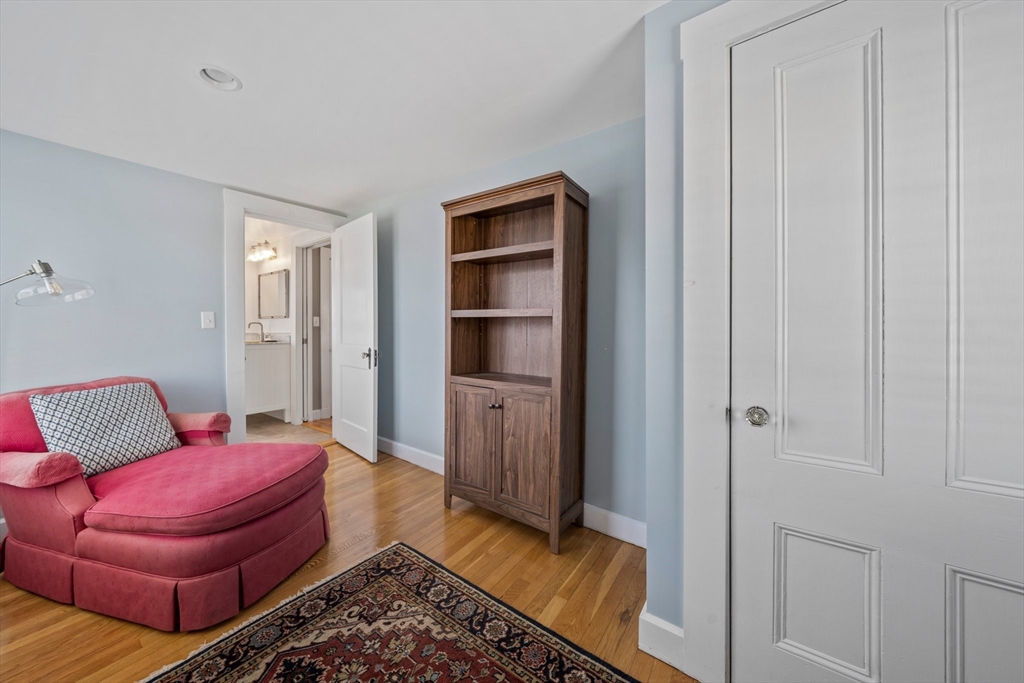 4 bed, 2 bath apartment for rent at 3 W St Unit SUMMER, Hull — photo 30 of 37