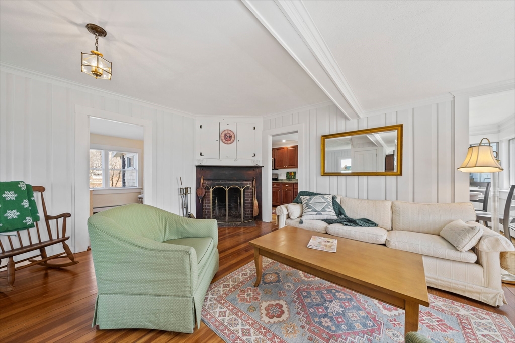 4 bed, 2 bath apartment for rent at 3 W St Unit SUMMER, Hull — photo 15 of 37