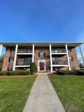 2 bed, 1 bath apartment for rent at 3 Walker Rd Unit 6, North Andover — photo 13 of 13