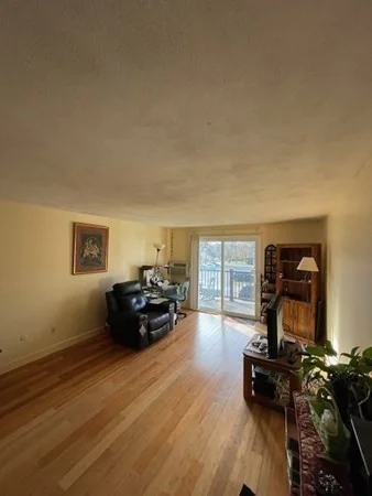 2 bed, 1 bath apartment for rent at 3 Walker Rd Unit 6, North Andover — photo 3 of 13