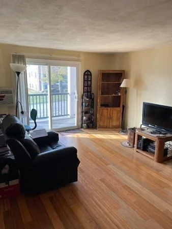 2 bed, 1 bath apartment for rent at 3 Walker Rd Unit 6, North Andover — photo 2 of 13