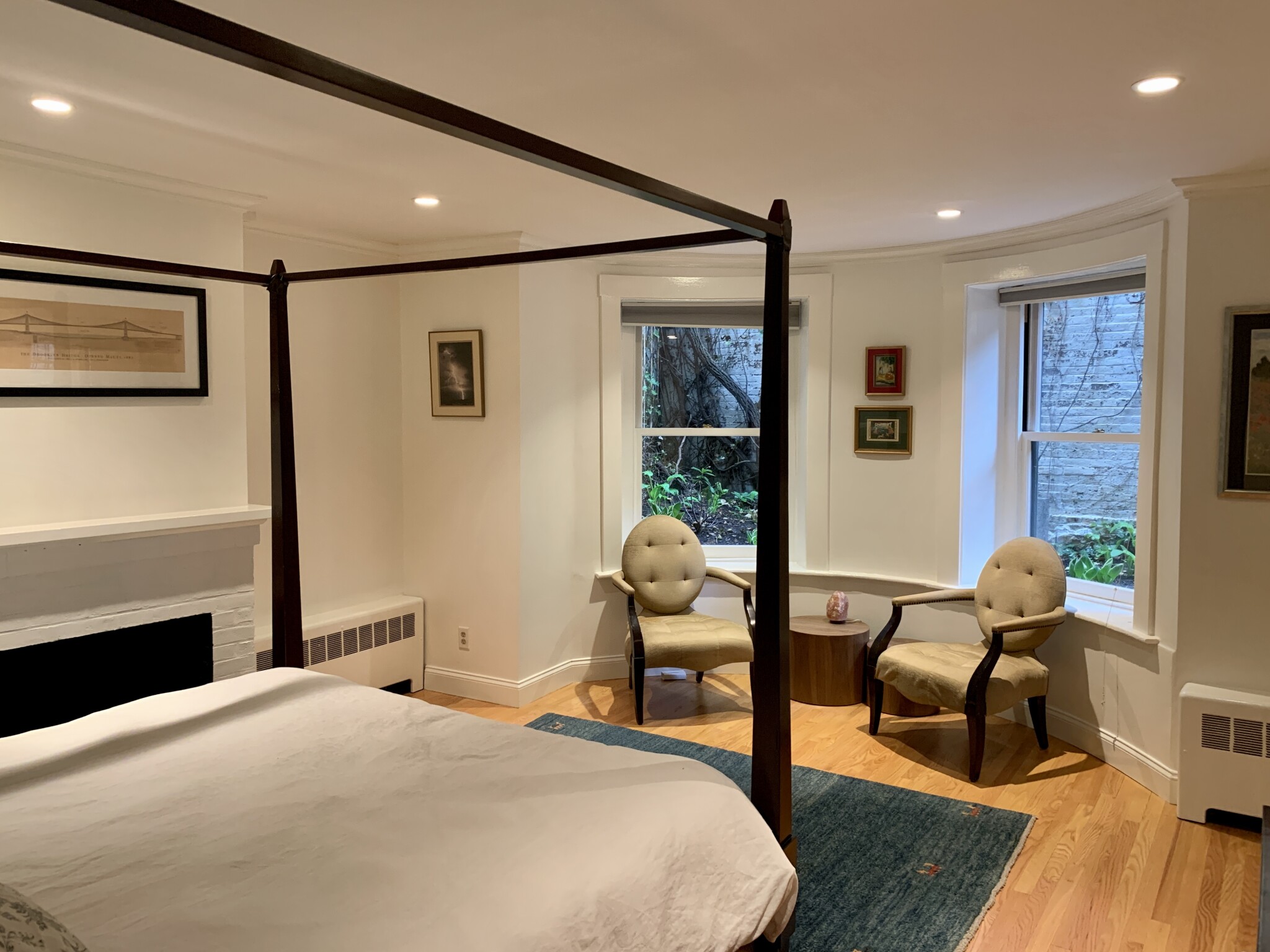 2 bed, 1.5 bath apartment for rent at 3 Walnut St Unit 1, Beacon Hill — photo 10 of 21