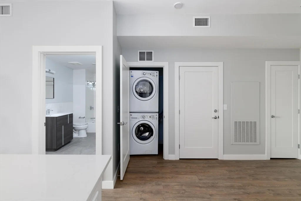 2 bed, 2 bath apartment for rent at 3 Ward St Unit 302, Union Square — photo 13 of 20