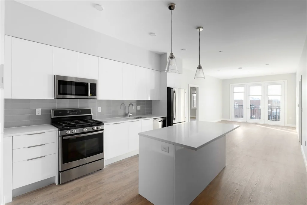2 bed, 2 bath apartment for rent at 3 Ward St Unit 302, Union Square — photo 12 of 20