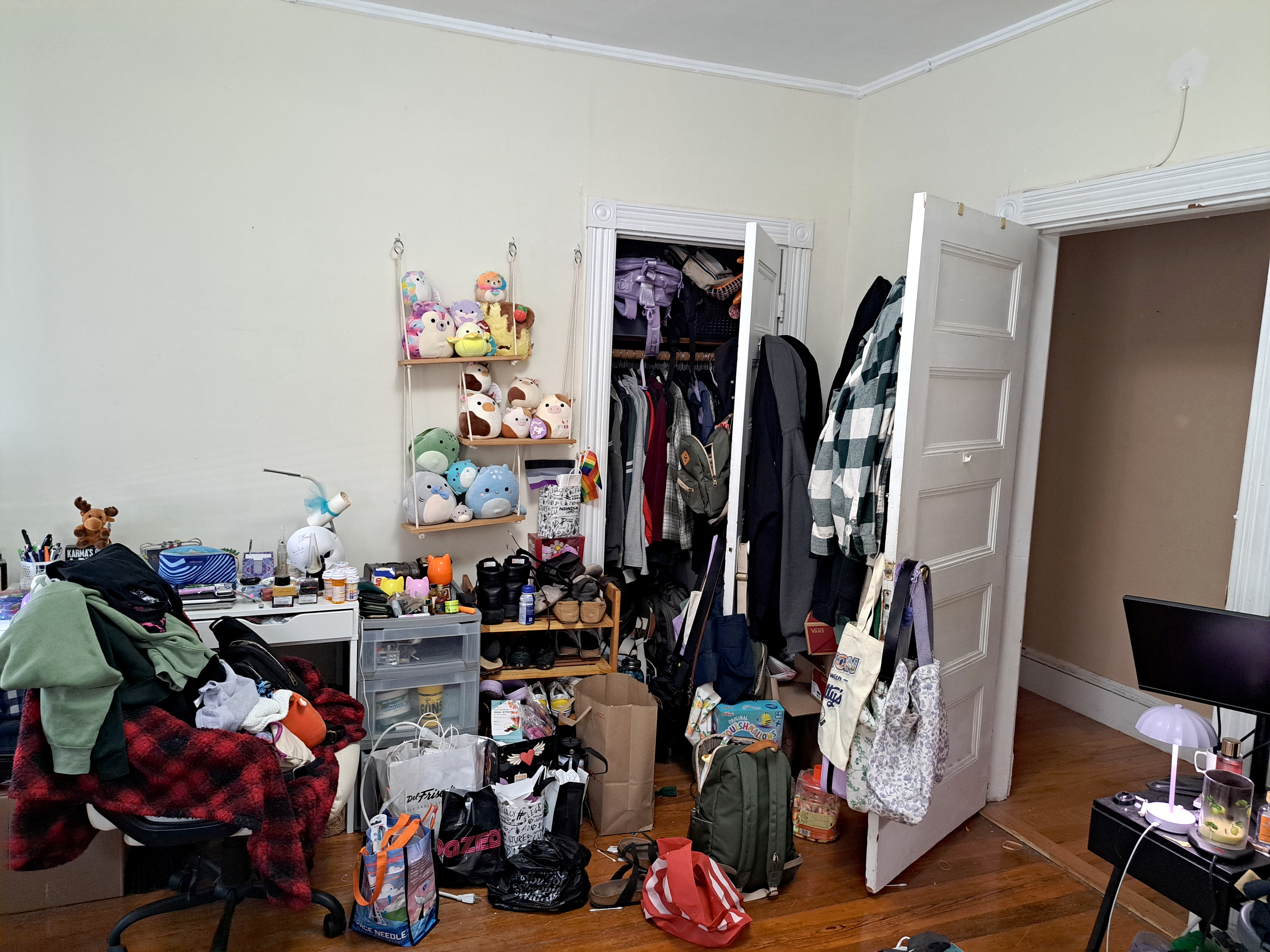 4 bed, 2 bath apartment for rent at 3 Washburn Ter Unit 3, Harvard Avenue — photo 12 of 18