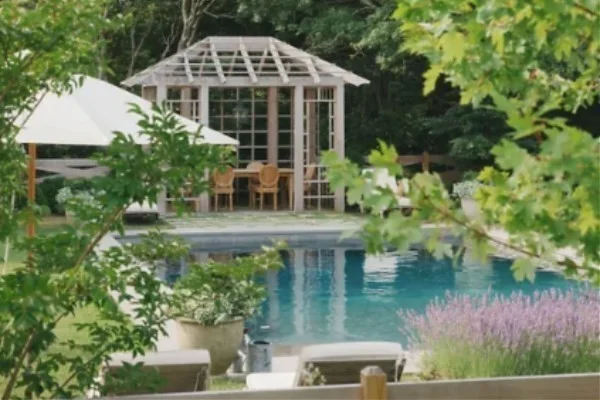 7 bed, 4+ bath apartment for rent at 3 Wauwinet Rd, Nantucket — photo 13 of 32