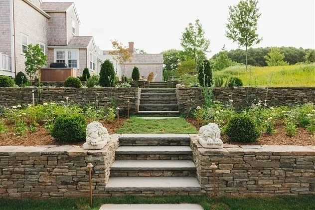 7 bed, 4+ bath apartment for rent at 3 Wauwinet Rd, Nantucket — photo 17 of 32
