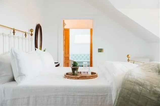 7 bed, 4+ bath apartment for rent at 3 Wauwinet Rd, Nantucket — photo 12 of 32