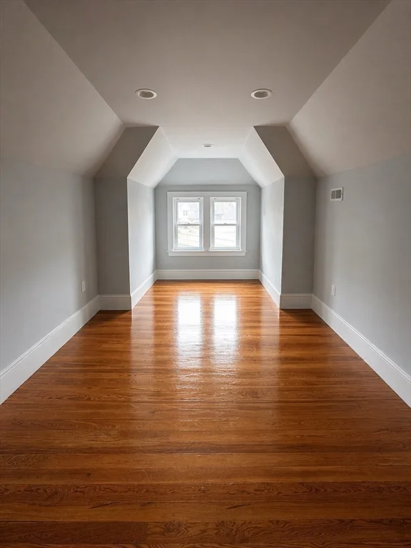 3 bed, 1 bath apartment for rent at 3 Westview Rd Unit 2, Natick — photo 20 of 22