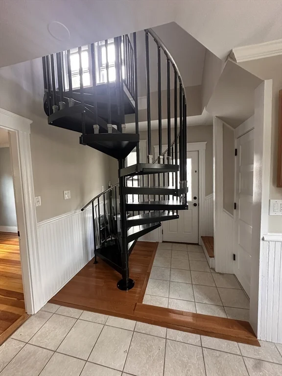 3 bed, 1 bath apartment for rent at 3 Westview Rd Unit 2, Natick — photo 16 of 22