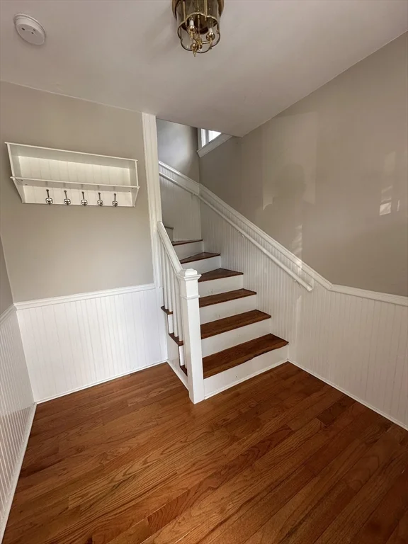 3 bed, 1 bath apartment for rent at 3 Westview Rd Unit 2, Natick — photo 4 of 22