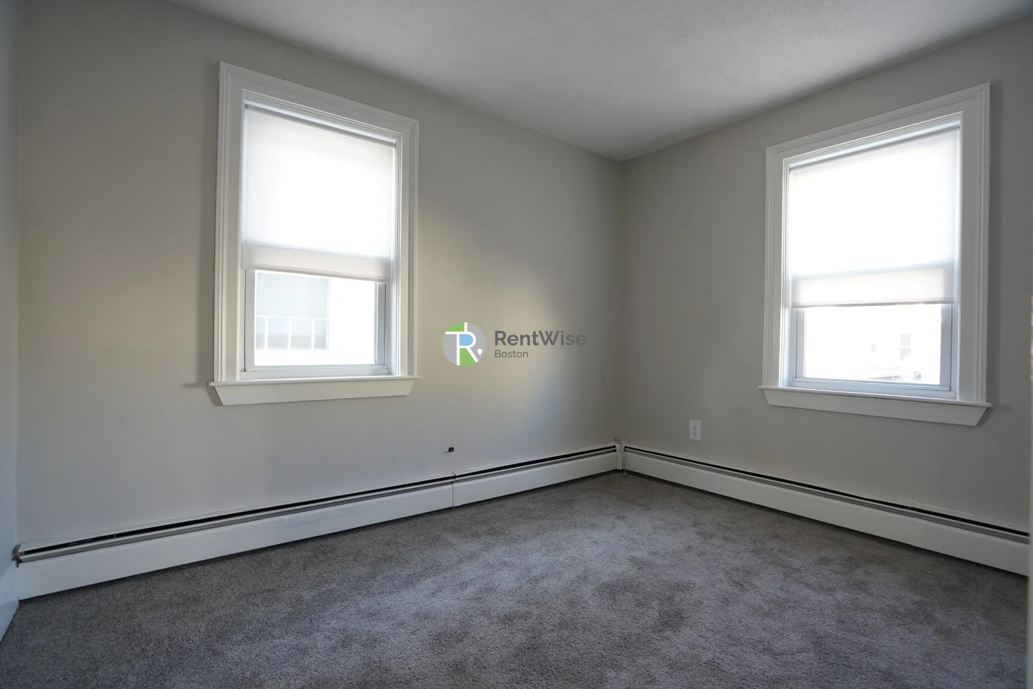 4 bed, 1 bath apartment for rent at 3 Winship Pl Unit 0, Brighton — photo 9 of 25