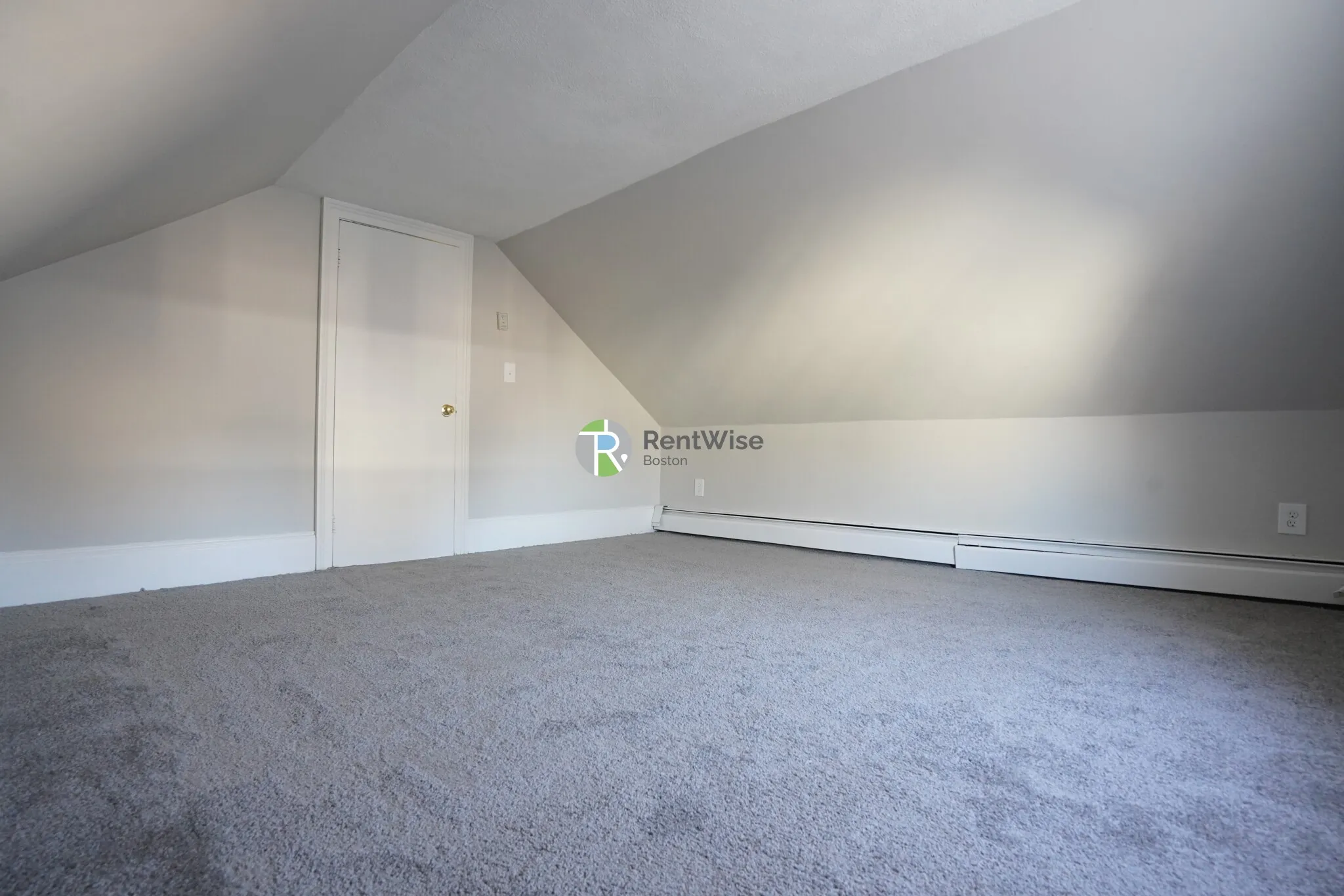 4 bed, 1 bath apartment for rent at 3 Winship Pl Unit 0, Brighton — photo 21 of 25