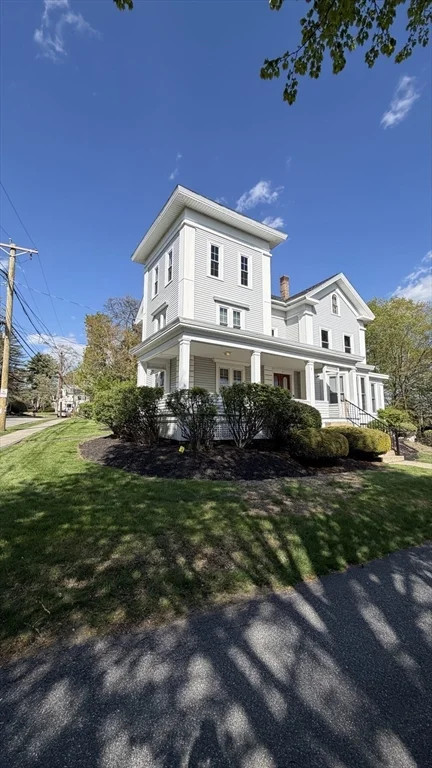 1 bed, 1 bath apartment for rent at 3 Winter Unit 1A, Westborough — photo 1 of 13