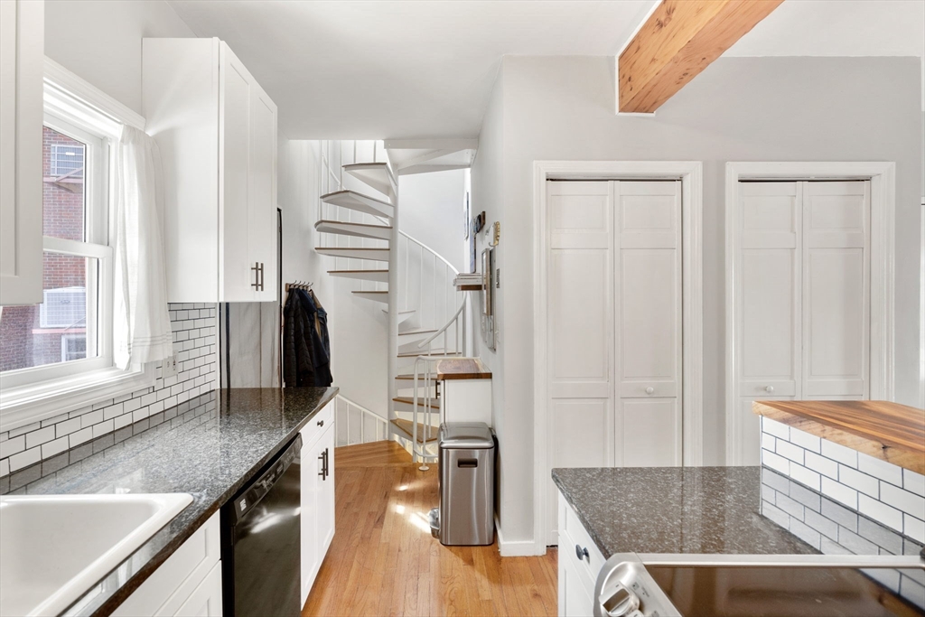 2 bed, 2 bath apartment for rent at 3 Winthrop St Unit 1, Charlestown — photo 10 of 22