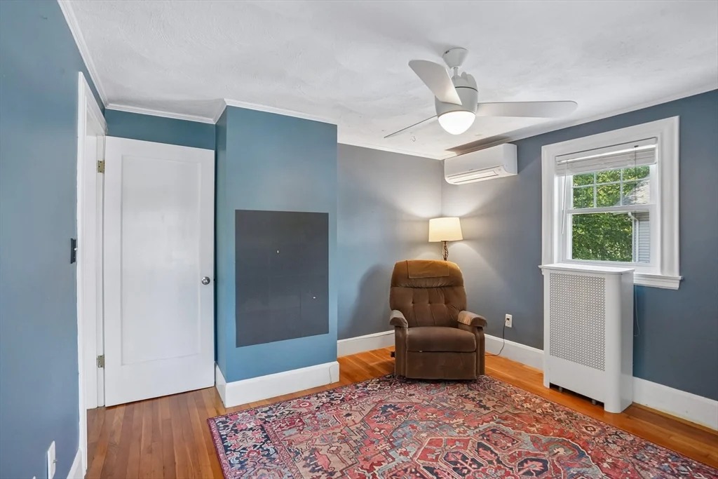3 bed, 1 bath apartment for rent at 3 Woburn St, West Medford — photo 13 of 39