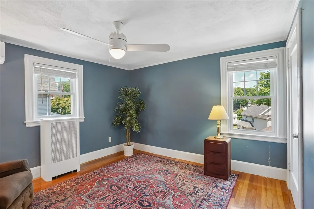 3 bed, 1 bath apartment for rent at 3 Woburn St, West Medford — photo 12 of 39