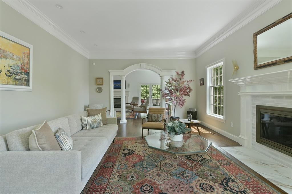 5 bed, 4+ bath apartment for rent at 3 Wood Ln, Winchester — photo 13 of 36