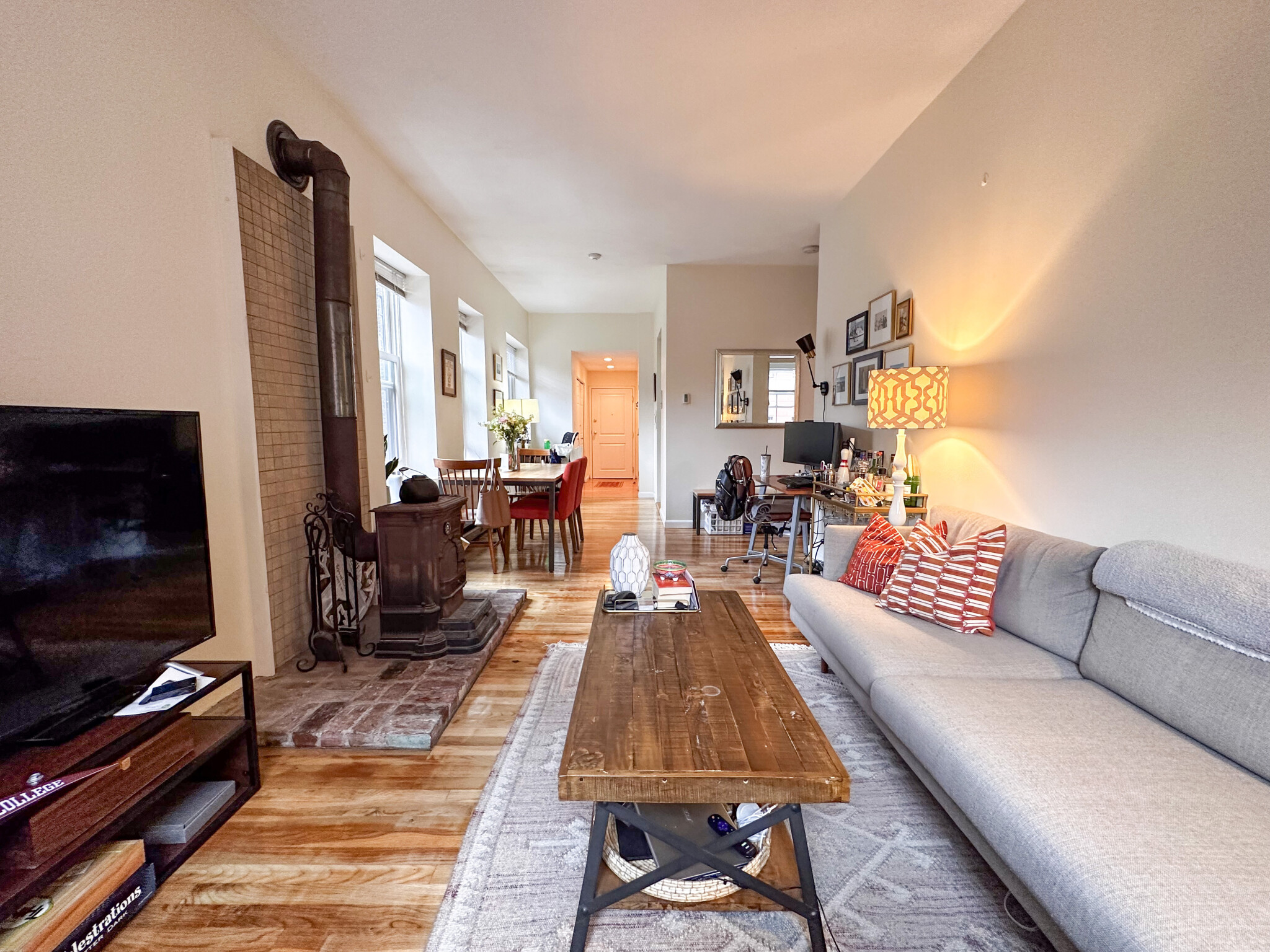 1 bed, 1 bath apartment for rent at 3 Worcester Sq Unit 5, South End — photo 2 of 29