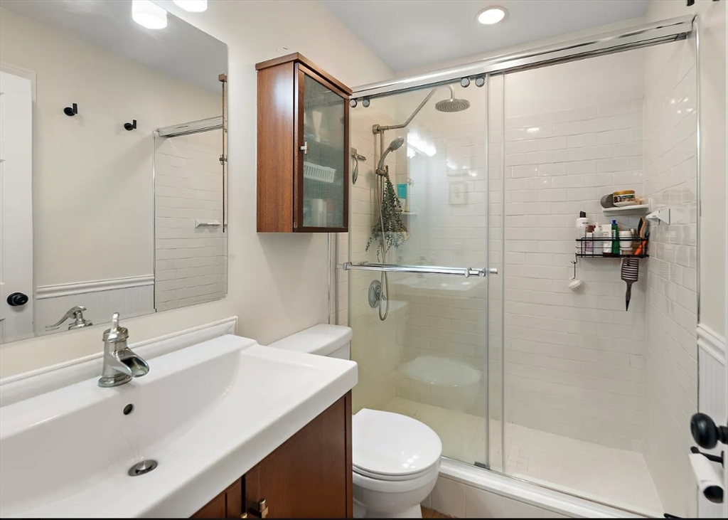1 bed, 1 bath apartment for rent at 30 East Concord St Unit 24, South End — photo 9 of 14