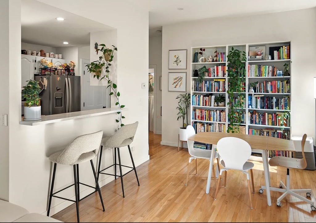 1 bed, 1 bath apartment for rent at 30 East Concord St Unit 24, South End — photo 5 of 14