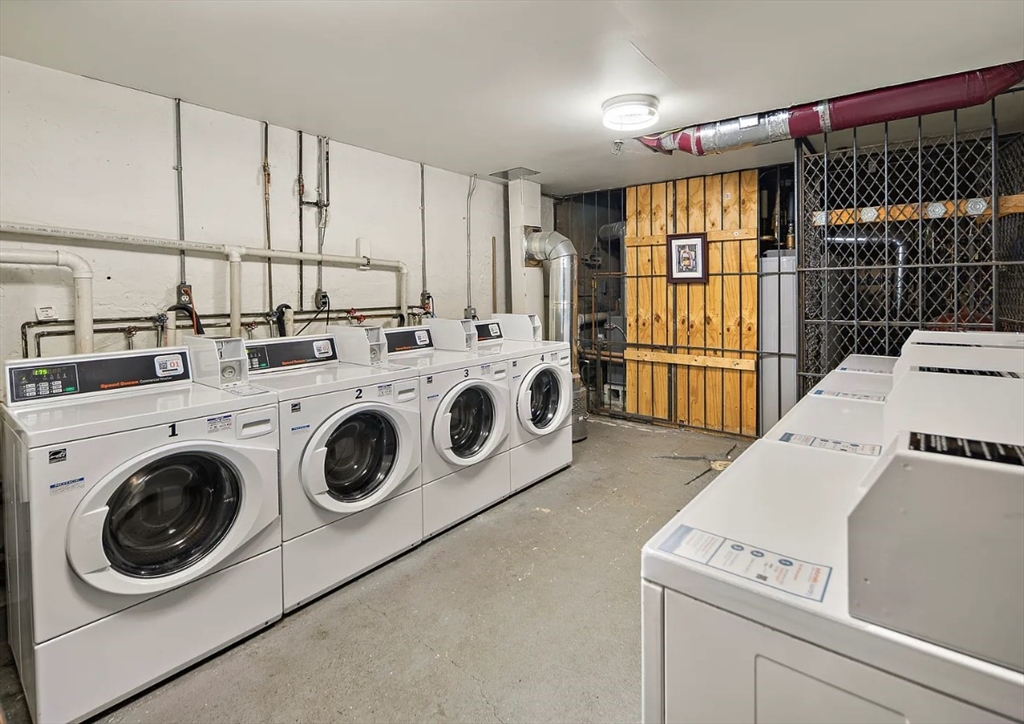 1 bed, 1 bath apartment for rent at 30 East Concord St Unit 24, South End — photo 12 of 14