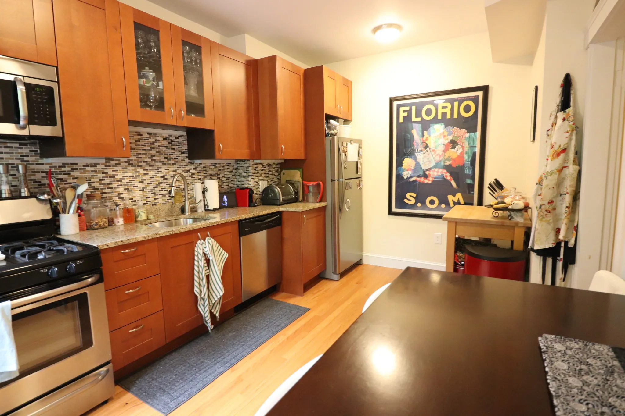 3 bed, 1 bath apartment for rent at 30 Addington Rd Unit 3, Aspinwall Hill — photo 2 of 28