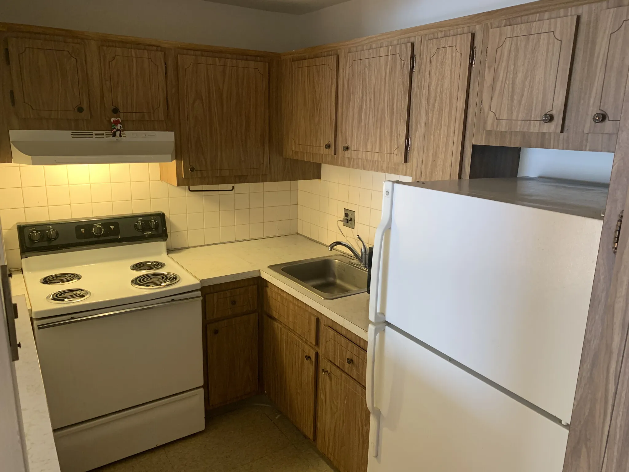 2 bed, 1 bath apartment for rent at 30 Allston St Unit 24, Brighton — photo 4 of 12