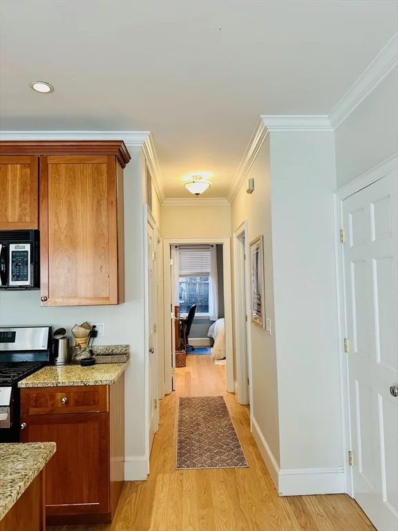 2 bed, 1 bath apartment for rent at 30 Anderson St Unit Unit #2, Beacon Hill — photo 4 of 9