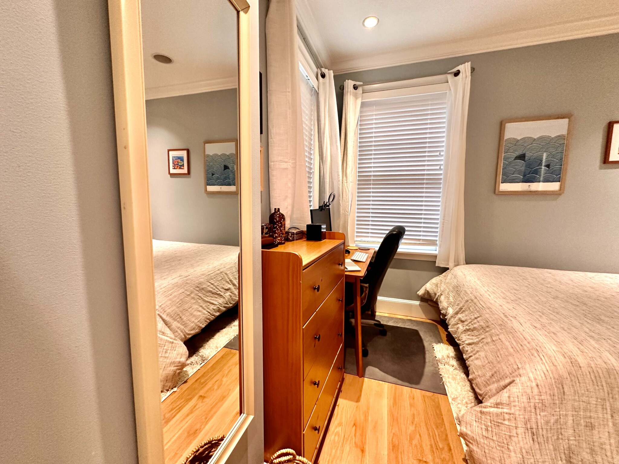 2 bed, 1 bath apartment for rent at 30 Anderson St Unit 2, Beacon Hill — photo 23 of 25