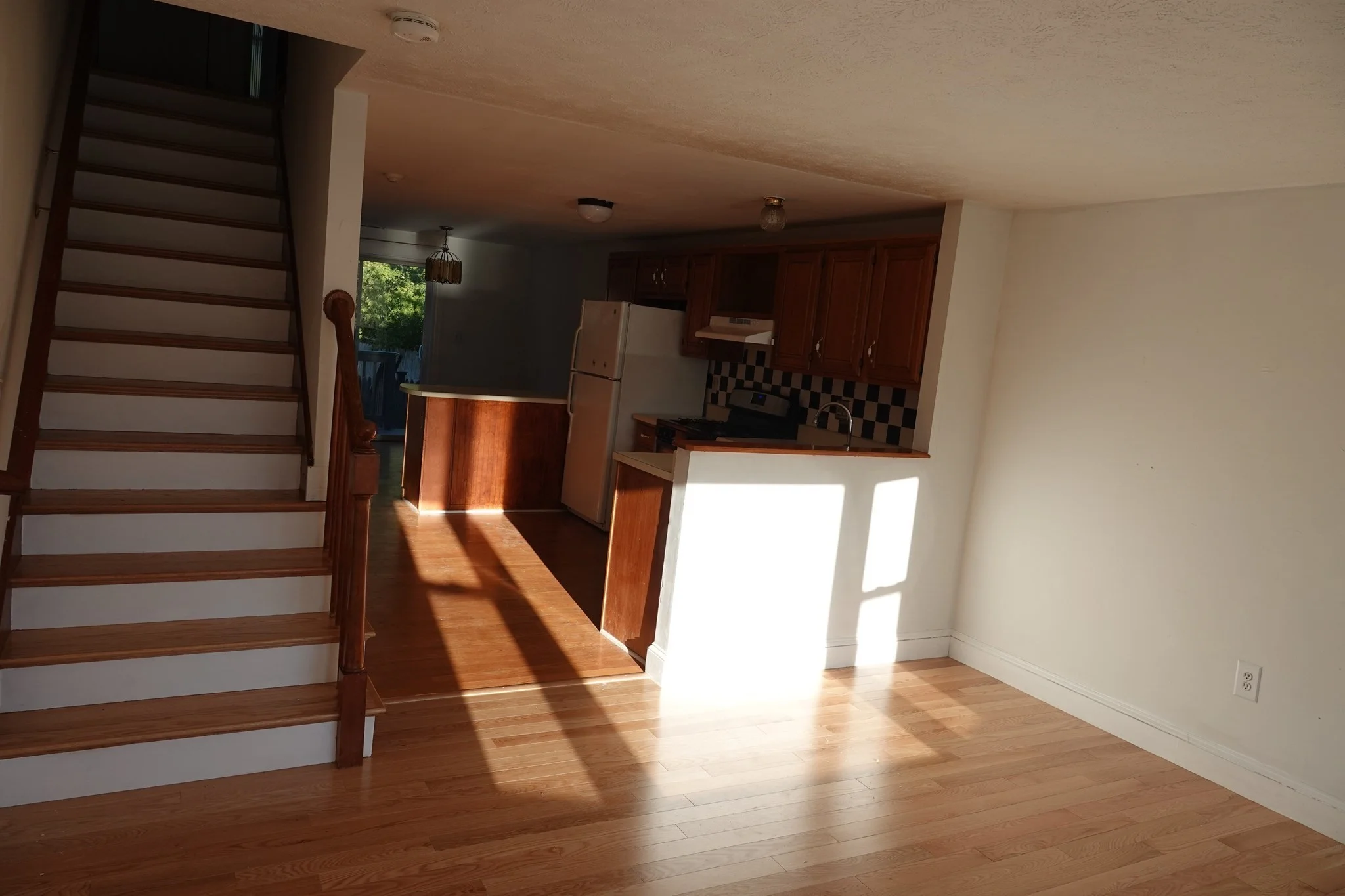 2 bed, 1 bath apartment for rent at 30 Angle St Unit 41, Lowell — photo 8 of 20