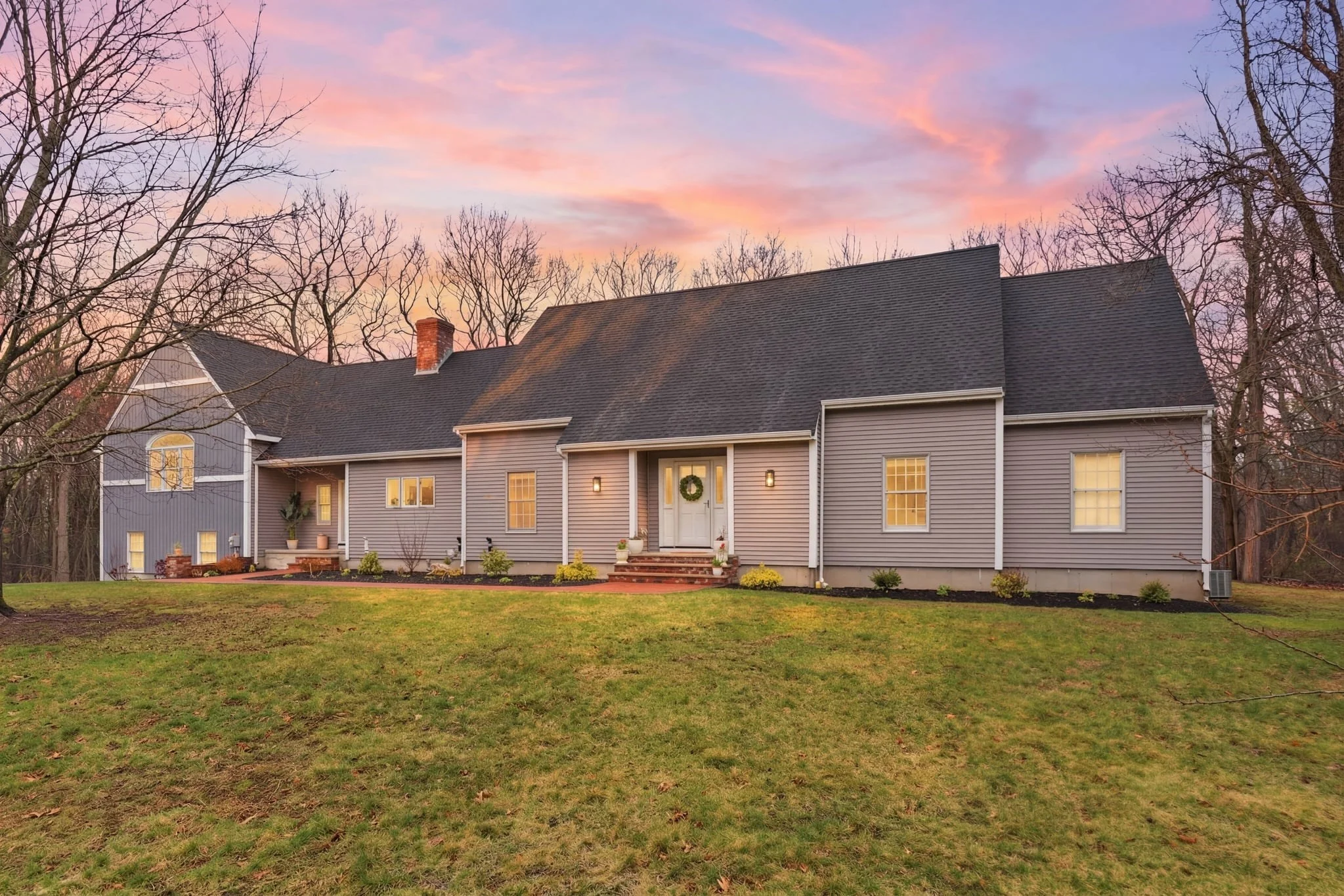 5 bed, 4+ bath apartment for rent at 30 Anne Rd, North Andover