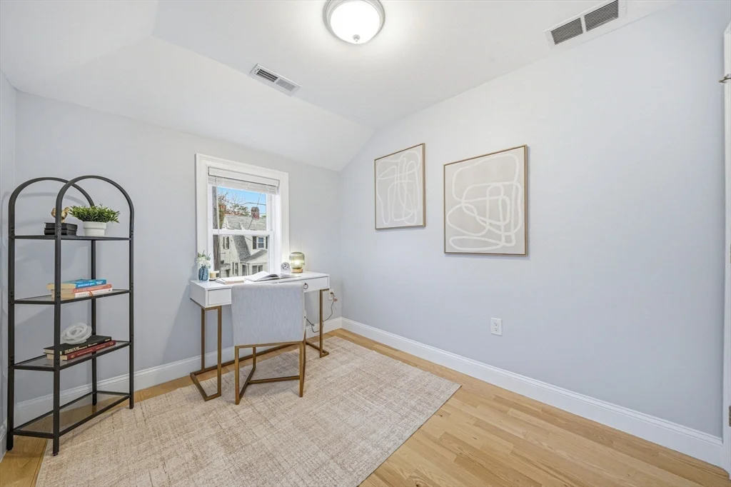 3 bed, 1 bath apartment for rent at 30 Arnold St Unit 30, Quincy — photo 15 of 19