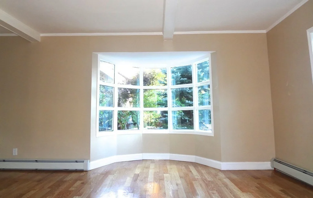 4 bed, 1 bath apartment for rent at 30 Barnes Ave, West End — photo 3 of 6
