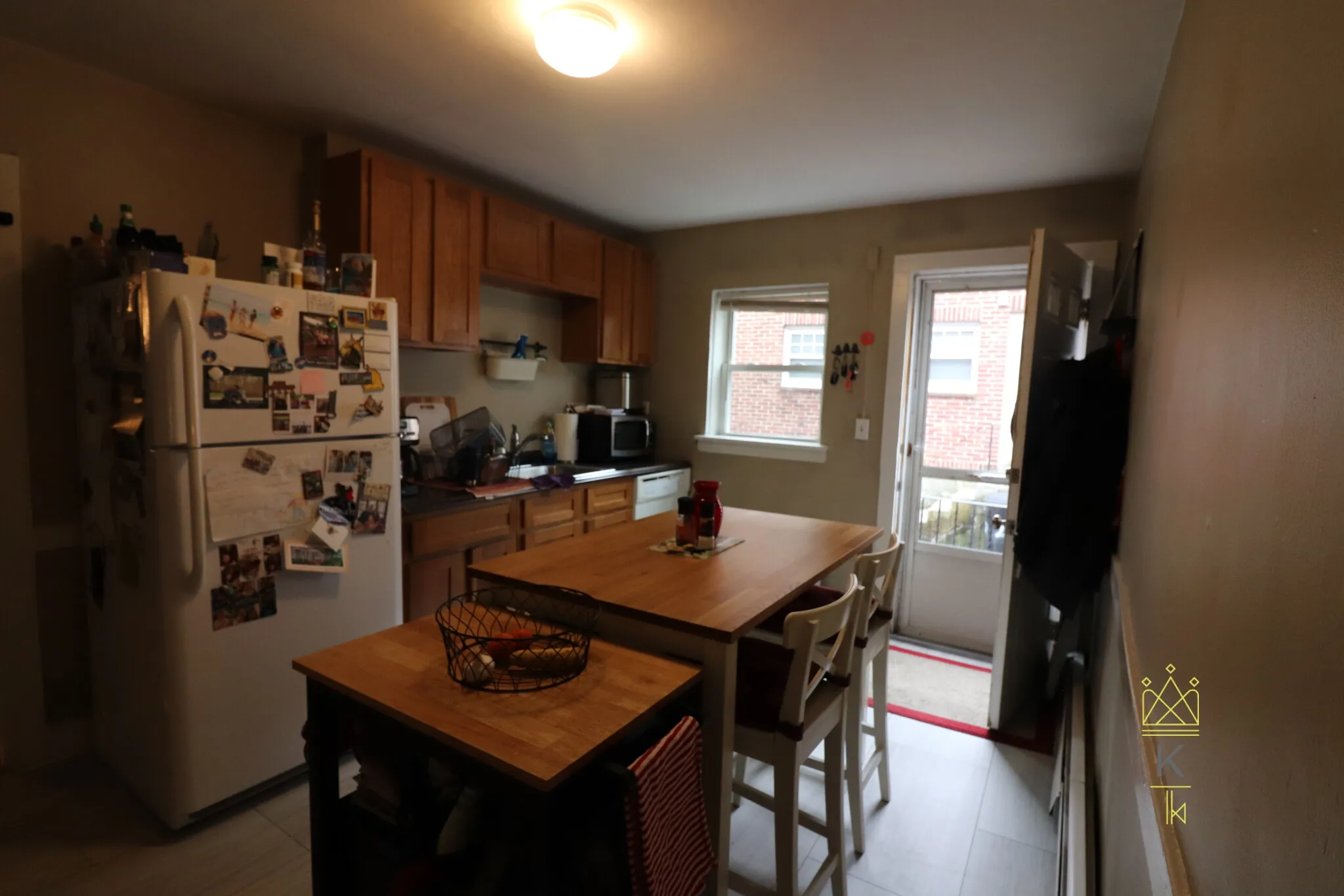 1 bed, 1 bath apartment for rent at 30 Beechcroft St Unit 1, Oak Square — photo 6 of 13